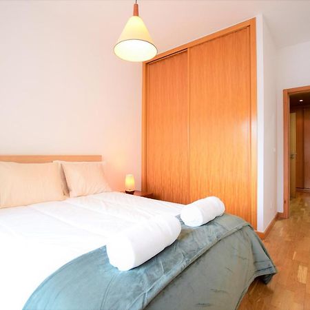 Marina De Albufeira T1 Ate 2 Pax Ou T2 Ate 6 Pax Com Piscina E Vista Marina公寓 外观 照片