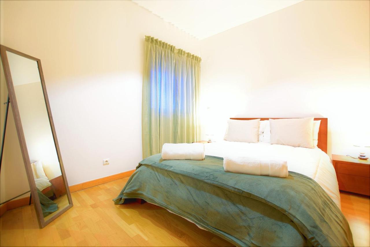 Marina De Albufeira T1 Ate 2 Pax Ou T2 Ate 6 Pax Com Piscina E Vista Marina公寓 外观 照片